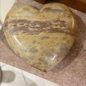Heart-Shaped Stone Marble Decor
